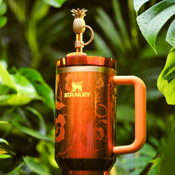 Stanley 1913 x Karol G Quencher H2.O Flowstate™ Tumbler with Handle | 887ML