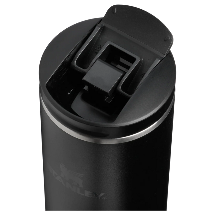 Stanley 1913 México black stainless steel 473ml travel mug with flip-top lid