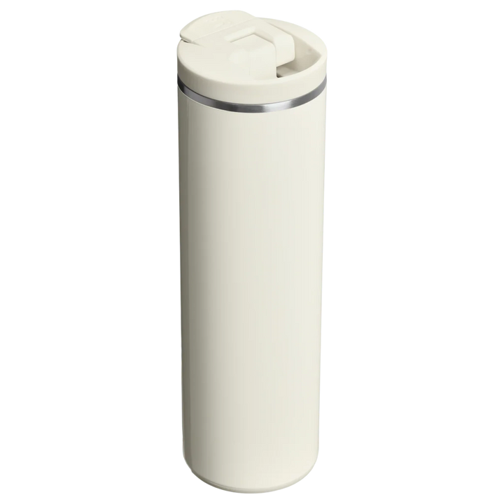 Stanley 1913 México cream 473ml Transit Flip Top travel mug with leak-proof lid and silicone base.